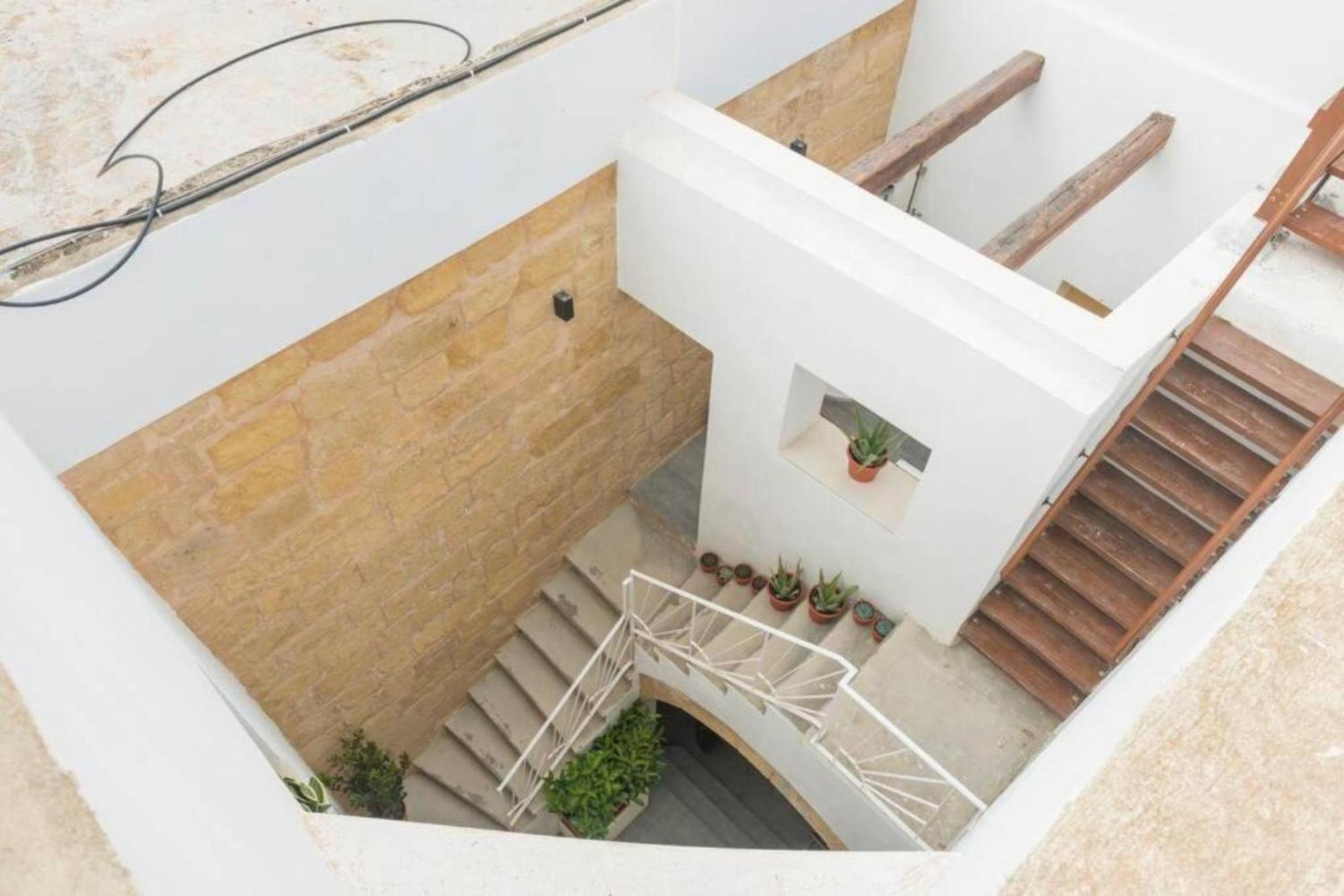 Authentic Gf Apartment With Terrace At The 3 Cities Marina Cospicua Eksteriør billede